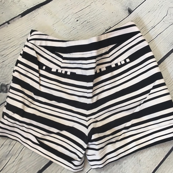 Apartment 9 striped black/white shorts - size 8 - Picture 3 of 6